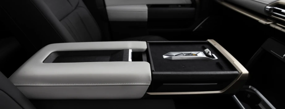 MAXUS vehicle photo